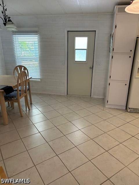 567 Charlemagne Blvd, Naples FL - photo 9 of 50