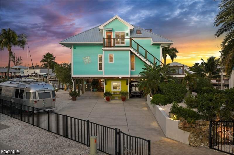 3 bedroom SingleFamilyResidence at 3548 Jade Ave, Bayview Acres, St James City — photo 4