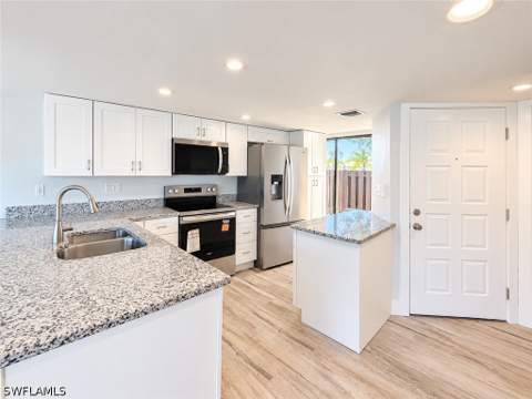 1168 Lake McGregor Dr 1A, Fort Myers FL - photo 7 of 28