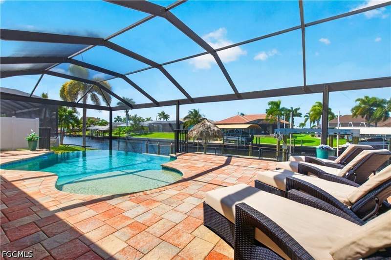 3 bedroom SingleFamilyResidence at 3838 SW 19th Pl, Cape Coral, Cape Coral — photo 4
