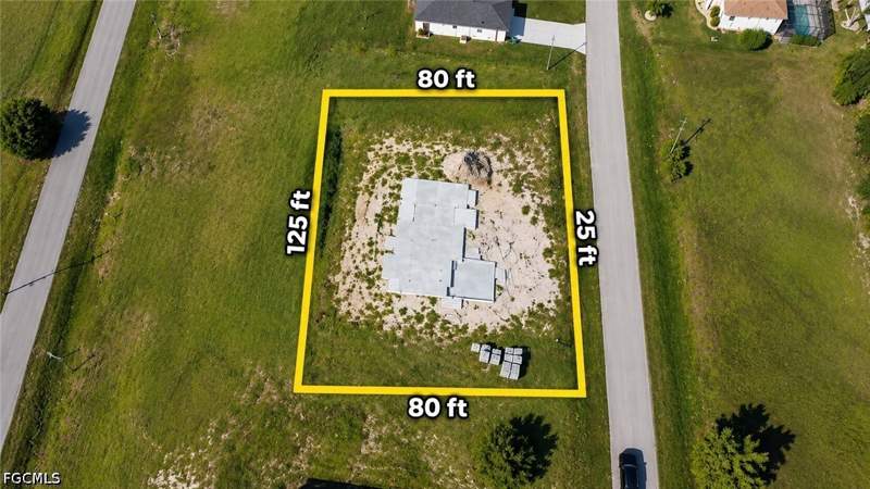 3 bedroom SingleFamilyResidence at 4110 NW 39th St, Cape Coral, Cape Coral — photo 3