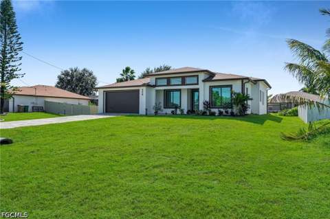 324 NE 15th St, Cape Coral FL - photo 6 of 33