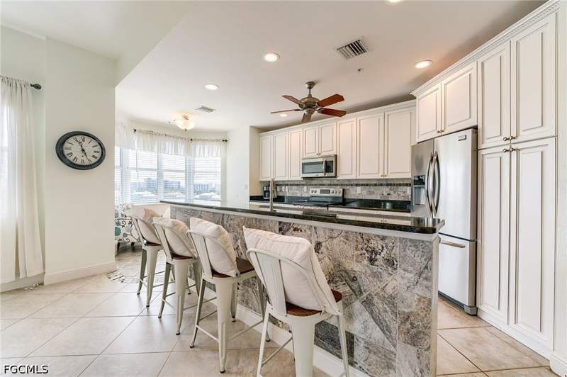 3 bedroom Condominium at 22628 Island Pines Way 1605, Estero Bayside, Fort Myers Beach — photo 3