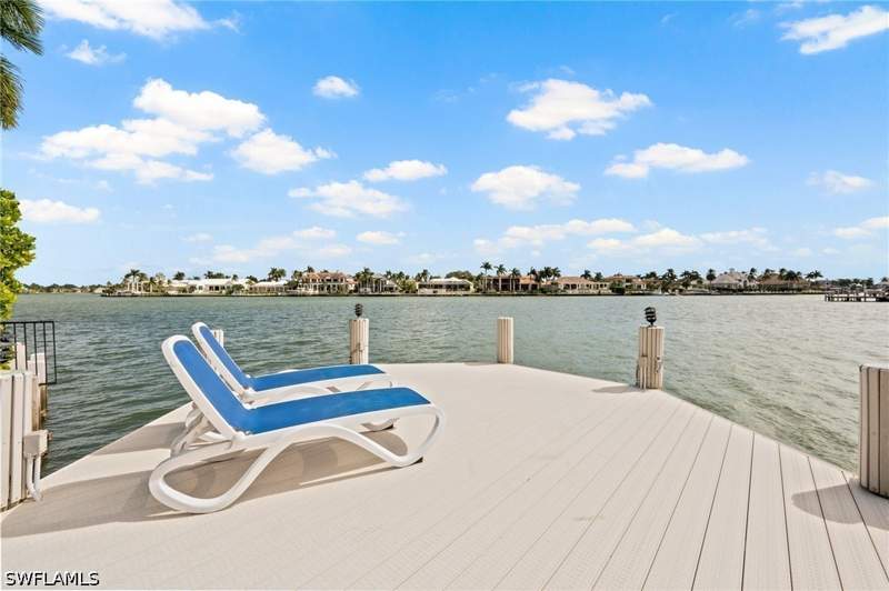 5 bedroom SingleFamilyResidence at 1411 Forrest Ct, Marco Beach, Marco Island — photo 2