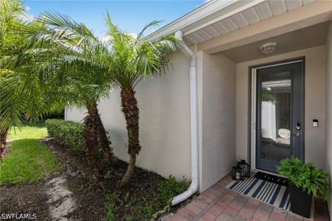 14731 Edgewater Cir, Naples FL - photo 22 of 47