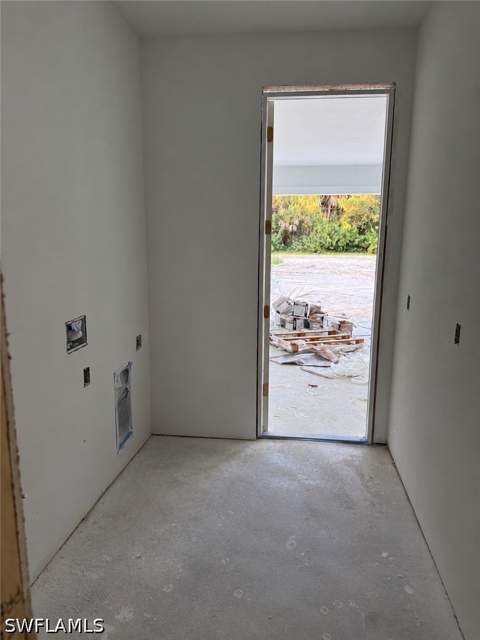 430 37th Ave NE, Naples FL - photo 6 of 25