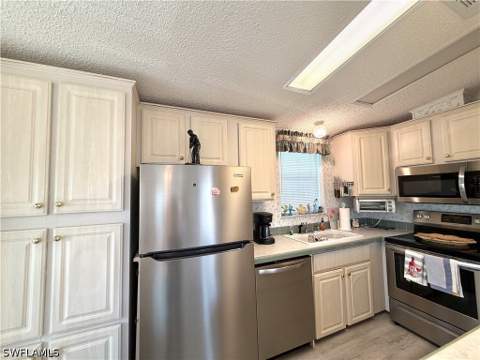 4700 Sawmill Dr W, Estero FL - photo 13 of 22