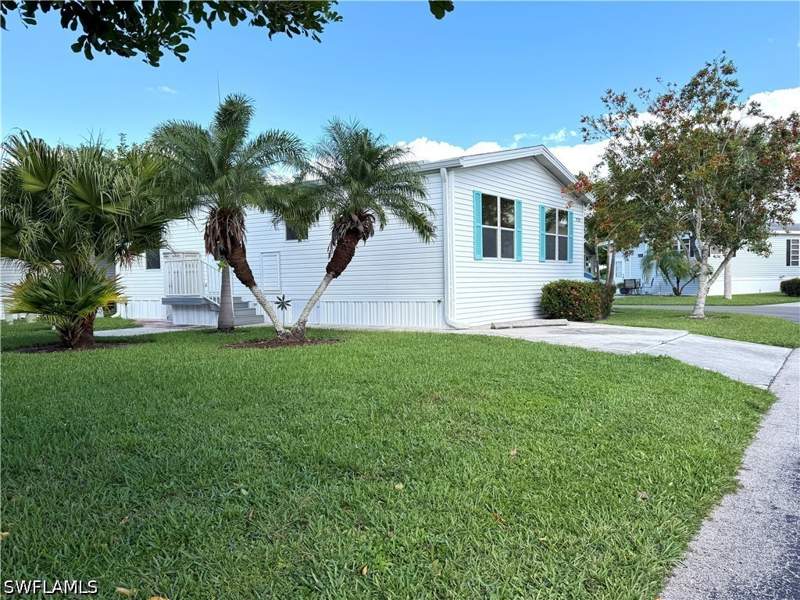 2 bedroom ManufacturedHome at 4700 Sawmill Dr W, Riverwoods Plantation, Estero — photo 3