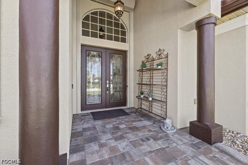 3 bedroom SingleFamilyResidence at 2310 SW 40th Ter, Cape Coral, Cape Coral — photo 5