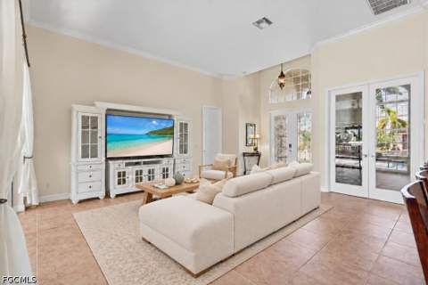 2310 SW 40th Ter, Cape Coral FL - photo 6 of 36