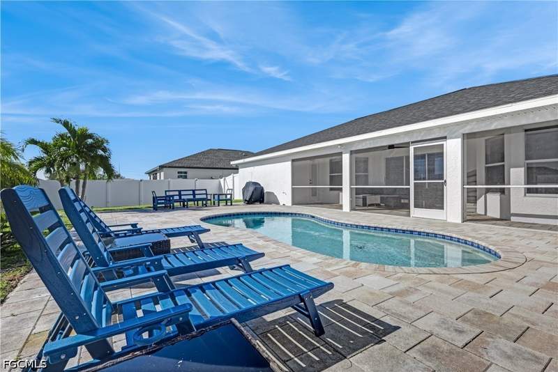 4 bedroom SingleFamilyResidence at 921 NW 8th Pl, Cape Coral, Cape Coral — photo 2