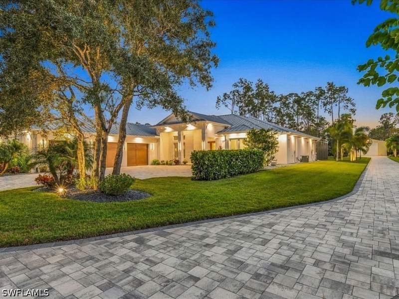 4 bedroom SingleFamilyResidence at 6190 Bur Oaks Ln, Oakes Estates, Naples — photo 3
