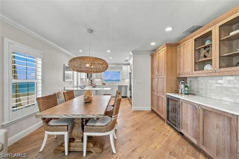 2401 Gulf Shore Blvd N 8, Naples FL - photo 7 of 24