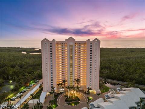 6101 Pelican Bay Blvd 702, Naples FL - photo 17 of 26