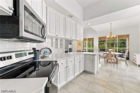 7565 Garibaldi Ct, Naples FL - photo 7 of 48