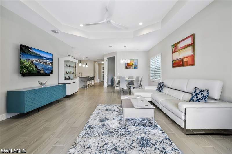 3 bedroom Attached at 2291 Marquesa Cir, Marquesa Isles Of Naples, Naples — photo 3
