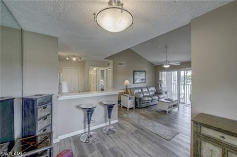 1185 Wildwood Lakes Blvd 208, Naples FL - photo 10 of 23