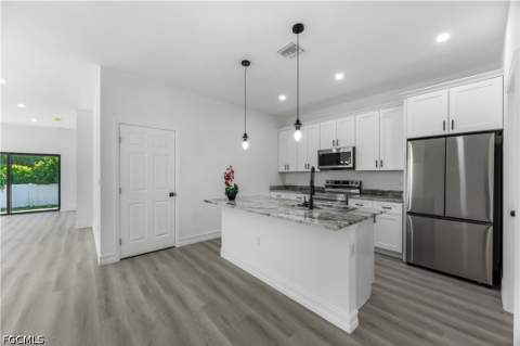 14341 Trinidad St, Fort Myers FL - photo 12 of 33