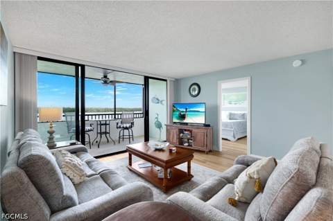 4223 Bay Beach Ln 2D, Fort Myers Beach FL - photo 7 of 29