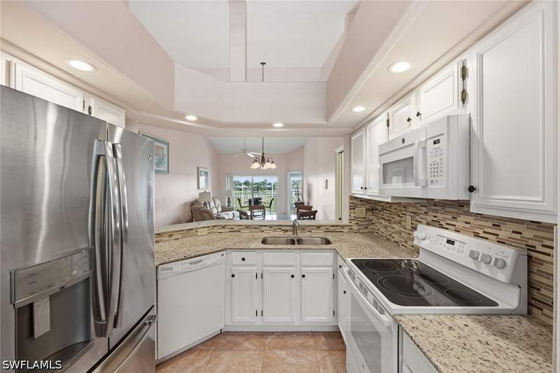 2 bedroom Condominium at 13040 Amberley Ct 508, Worthington, Bonita Springs — photo 2