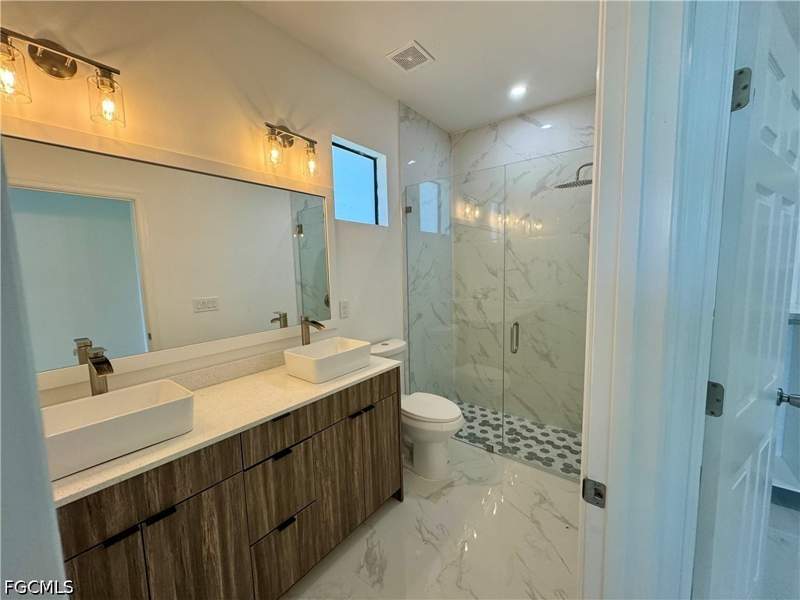 4 bedroom SingleFamilyResidence at 1208 NW 25th Pl, Cape Coral, Cape Coral — photo 3