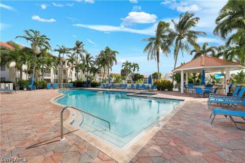 4630 Saint Croix Ln 812, Naples FL - photo 17 of 23