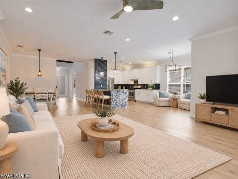 6619 Marbella Dr, Naples FL - photo 10 of 39