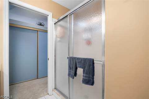 13331 Medinah Cir W 2, Fort Myers FL - photo 15 of 41