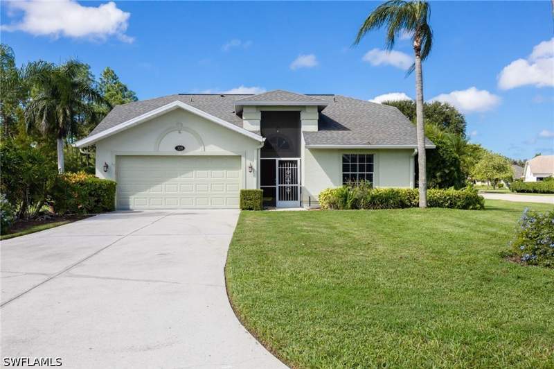 3 bedroom SingleFamilyResidence at 720 Belville Blvd, Berkshire Lakes, Naples — photo 4