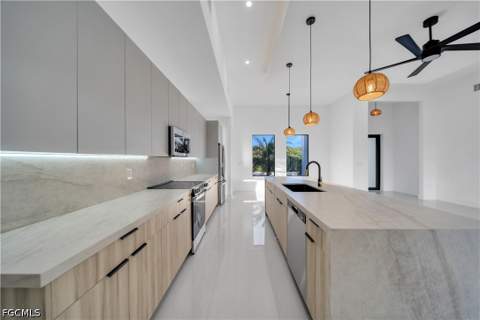 3718 NE 17th Ave, Cape Coral FL - photo 8 of 39