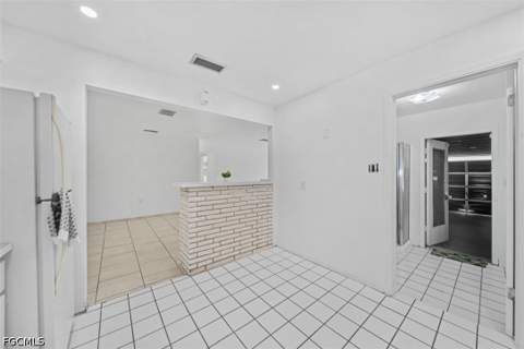 4051 Rainbow Dr, Fort Myers FL - photo 10 of 22