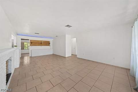 4051 Rainbow Dr, Fort Myers FL - photo 12 of 22