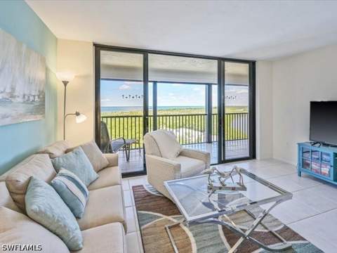 17 Bluebill Ave 904, Naples FL - photo 13 of 46