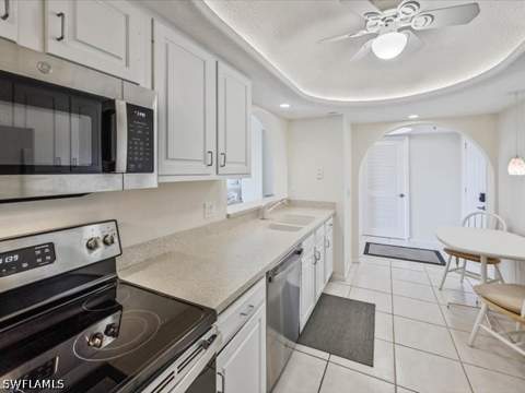 17 Bluebill Ave 904, Naples FL - photo 8 of 46