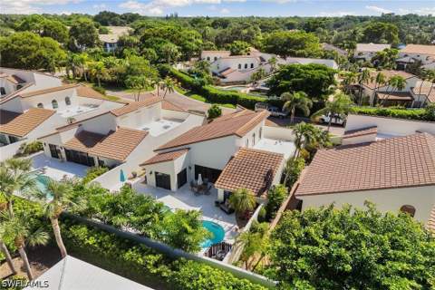 805 Sand Pointe Dr 4, Naples FL - photo 22 of 30