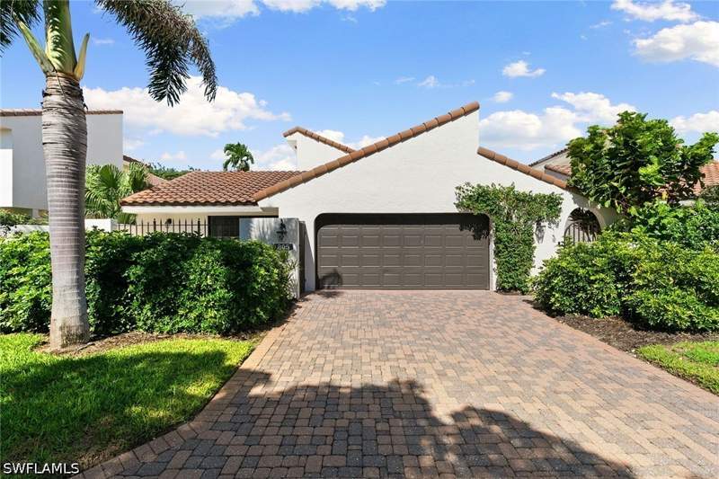 2 bedroom Detached at 805 Sand Pointe Dr 4, Sand Pointe, Naples — photo 3
