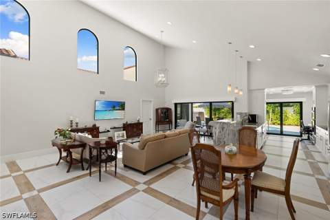 805 Sand Pointe Dr 4, Naples FL - photo 6 of 30