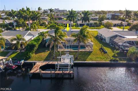 4906 Sorrento Ct, Cape Coral FL - photo 16 of 62