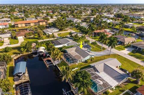 4906 Sorrento Ct, Cape Coral FL - photo 20 of 62