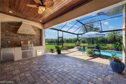 3130 Aviamar Cir, Naples FL - photo 9 of 32