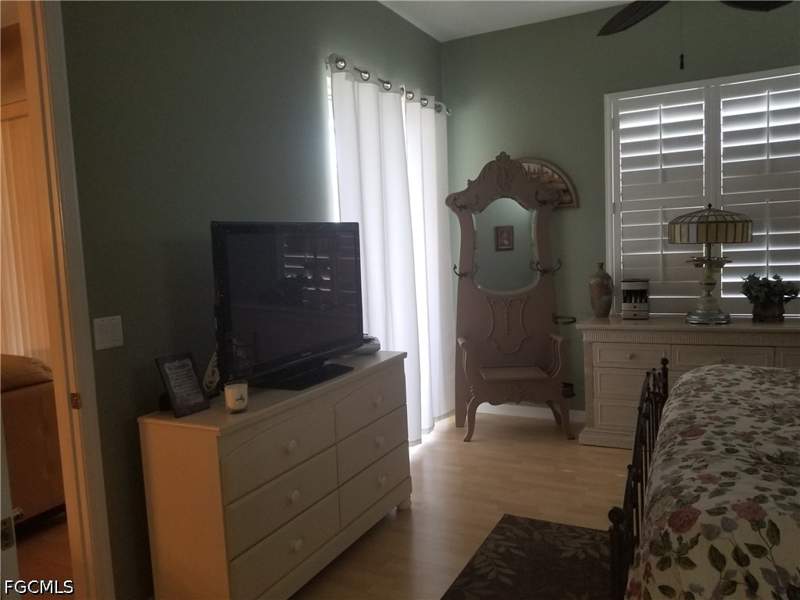 2 bedroom Attached at 8505 Brittania Dr, Westfield, Fort Myers — photo 3