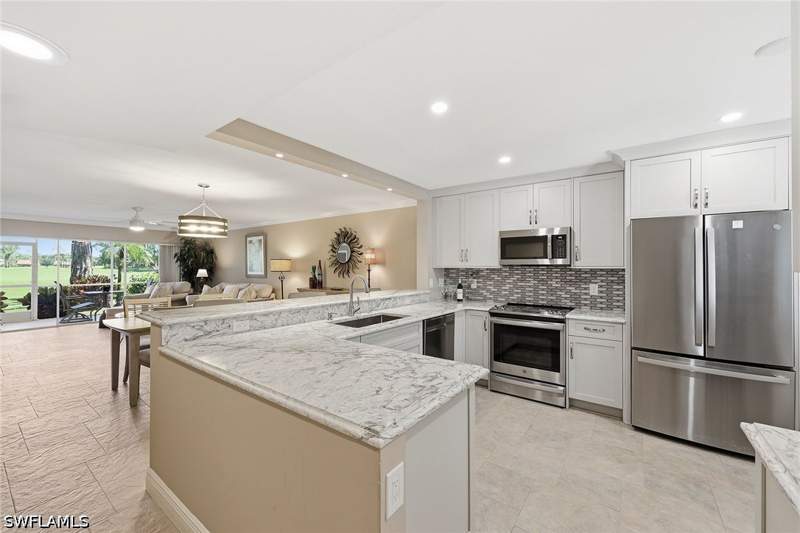 2 bedroom Condominium at 5863 Cobblestone Ln F103, Cobblestone Court, Naples — photo 2