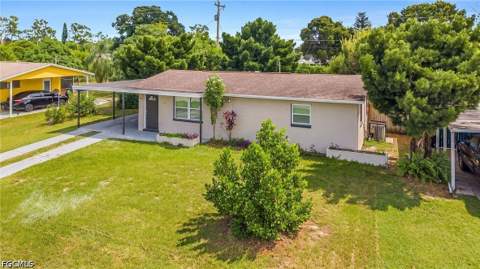 24 Andros St, Lehigh Acres FL - photo 16 of 23