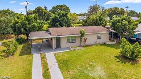 24 Andros St, Lehigh Acres FL - photo 18 of 23