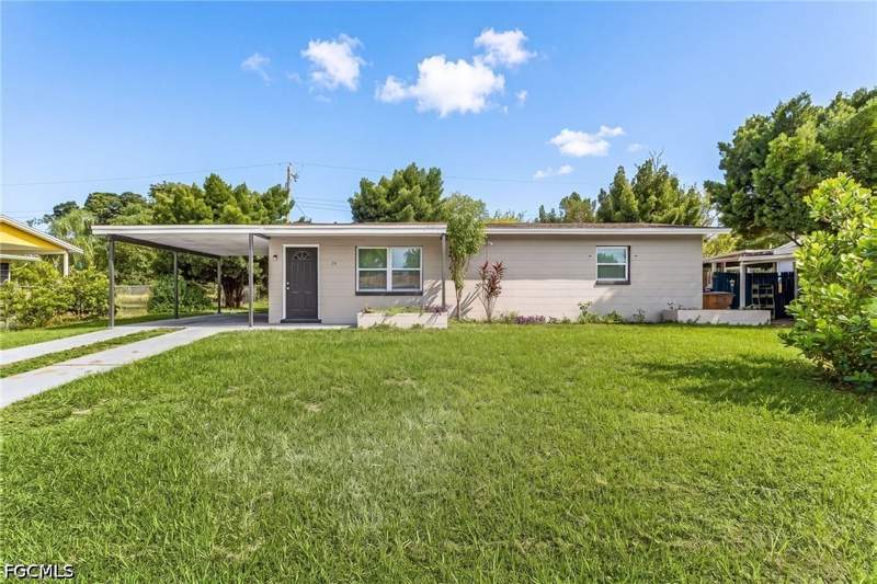 2 bedroom SingleFamilyResidence at 24 Andros St, Lehigh Acres, Lehigh Acres — photo 2