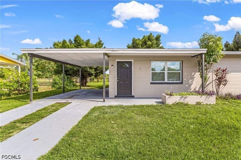 2 bedroom SingleFamilyResidence at 24 Andros St, Lehigh Acres, Lehigh Acres — photo 4