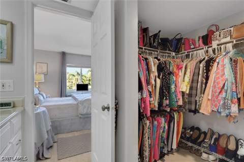 1075 Foxfire Ln 209, Naples FL - photo 21 of 50
