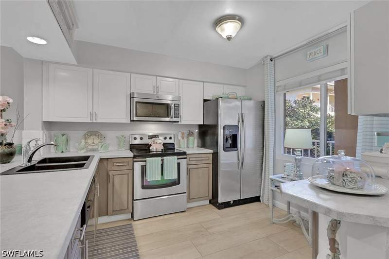 2 bedroom Condominium at 1075 Foxfire Ln 209, Foxmoor, Naples — photo 3