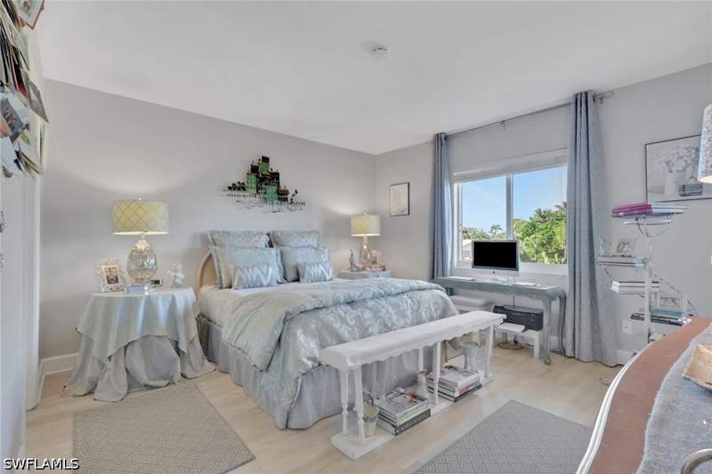 2 bedroom Condominium at 1075 Foxfire Ln 209, Foxmoor, Naples — photo 5