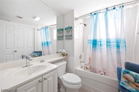 8069 Chianti Ln, Naples FL - photo 19 of 50